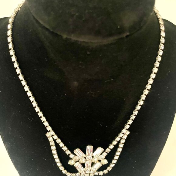 Vintage Costume Jewelry Rhinestone Baguette & Round Stone Statement Necklace - Picture 4 of 5